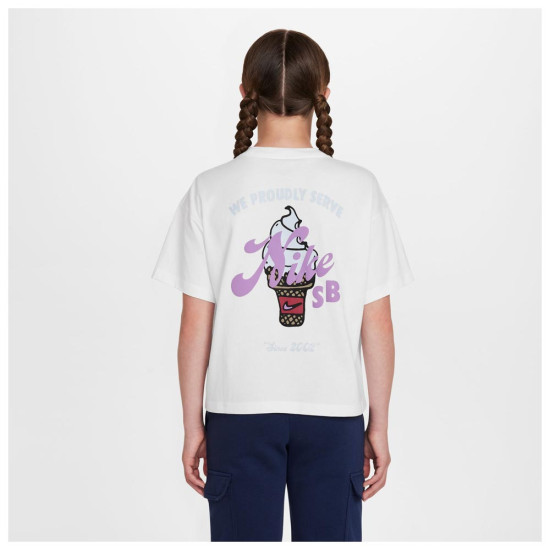 Nike Παιδική κοντομάνικη μπλούζα SB Boxy Tee Nike Παιδική κοντομάνικη μπλούζα SB Boxy Tee